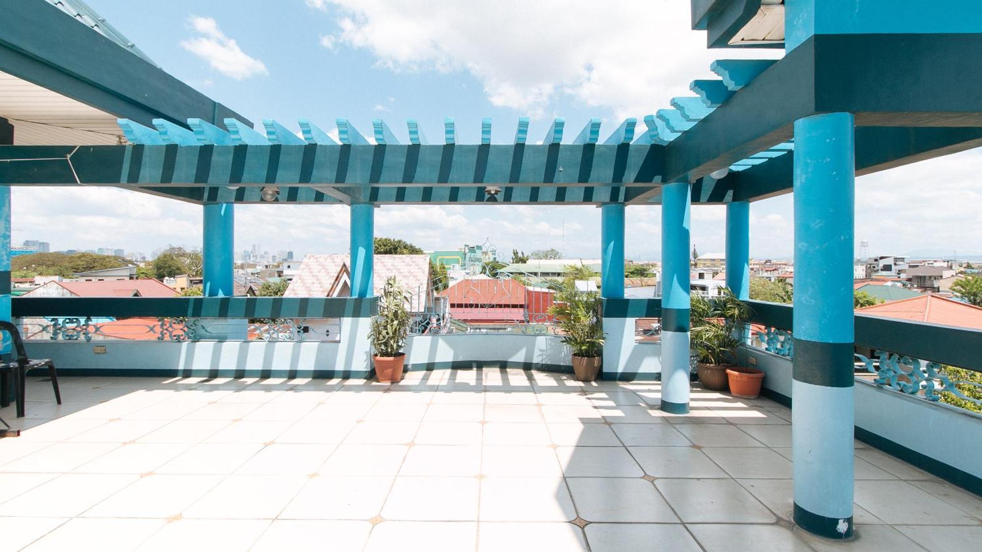 Reddoorz At Plus Villa Gloria Taguig Eksteriør billede